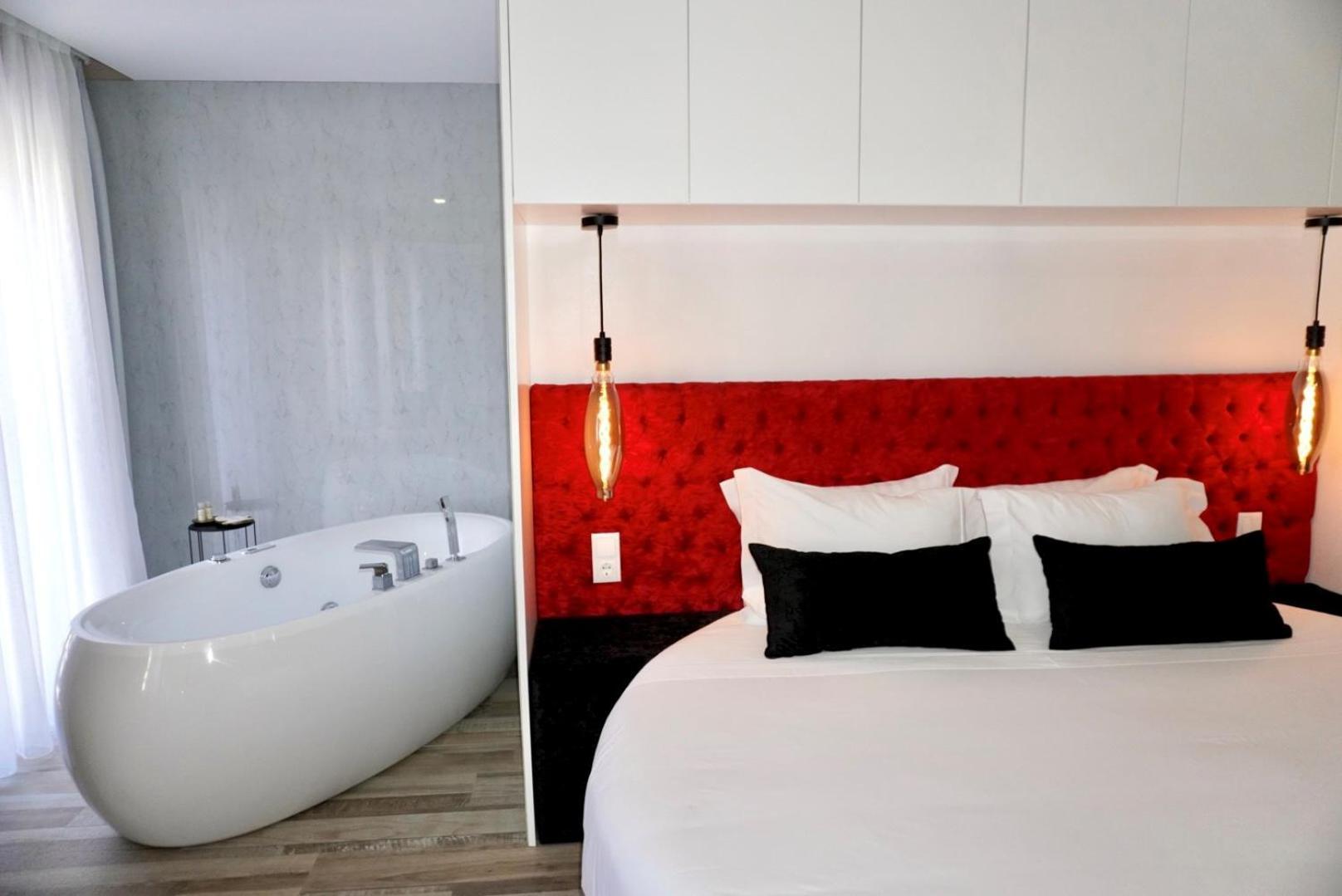 Lux'Otel City Lodge بارسيلوس المظهر الخارجي الصورة