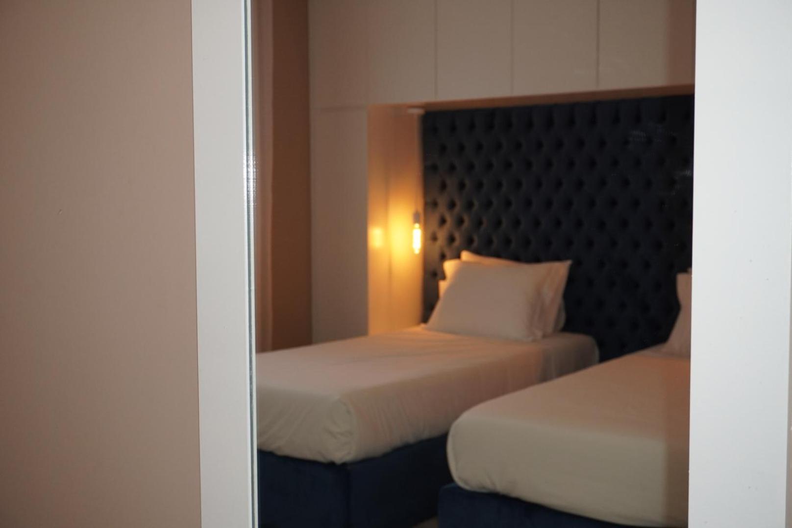 Lux'Otel City Lodge بارسيلوس المظهر الخارجي الصورة