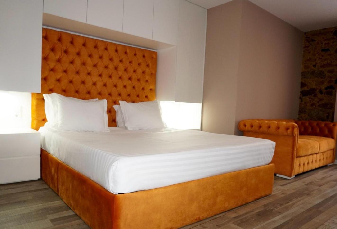 Lux'Otel City Lodge بارسيلوس المظهر الخارجي الصورة