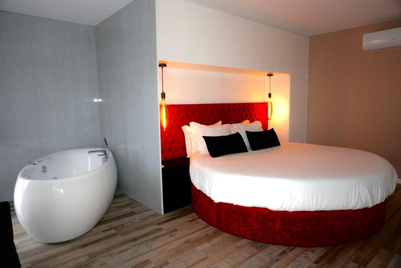 Lux'Otel City Lodge بارسيلوس المظهر الخارجي الصورة