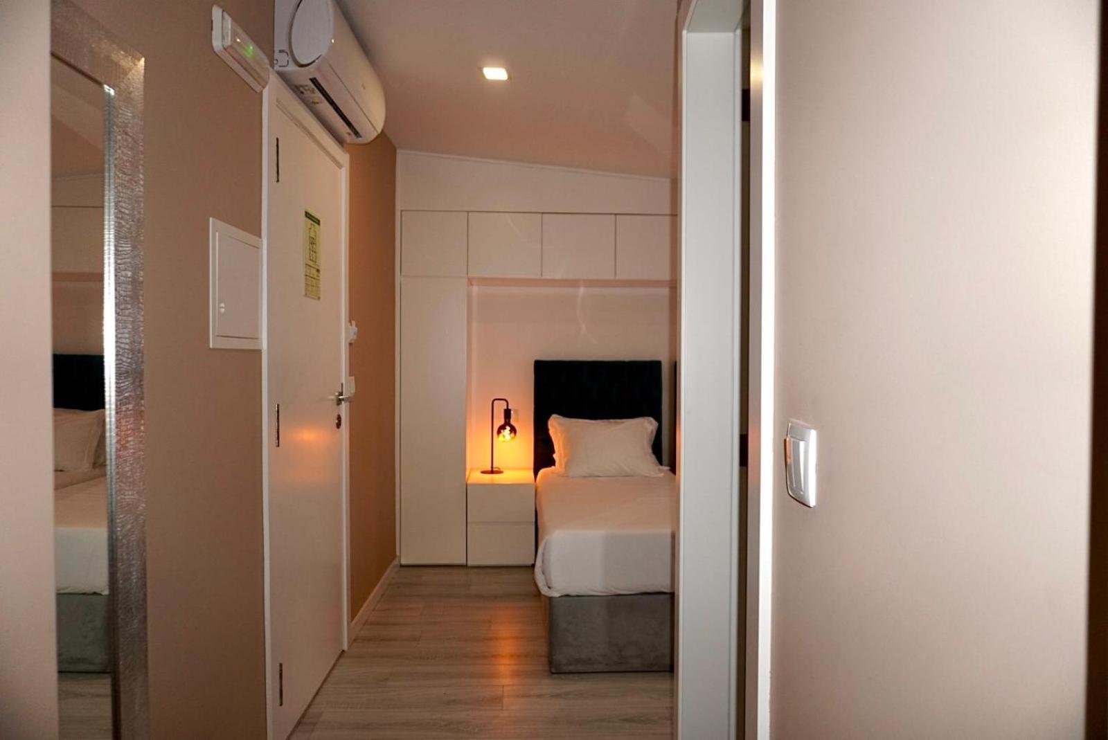 Lux'Otel City Lodge بارسيلوس المظهر الخارجي الصورة
